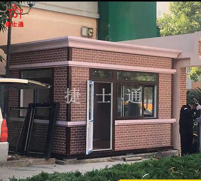 定期對保安崗?fù)みM行保養(yǎng)，有利于小區(qū)長治久安
