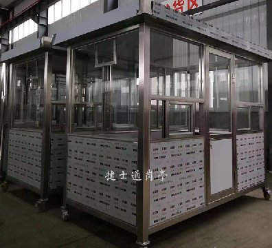 兩個，定制不銹鋼崗?fù)ぃ?.5*3米，滄州獻(xiàn)縣